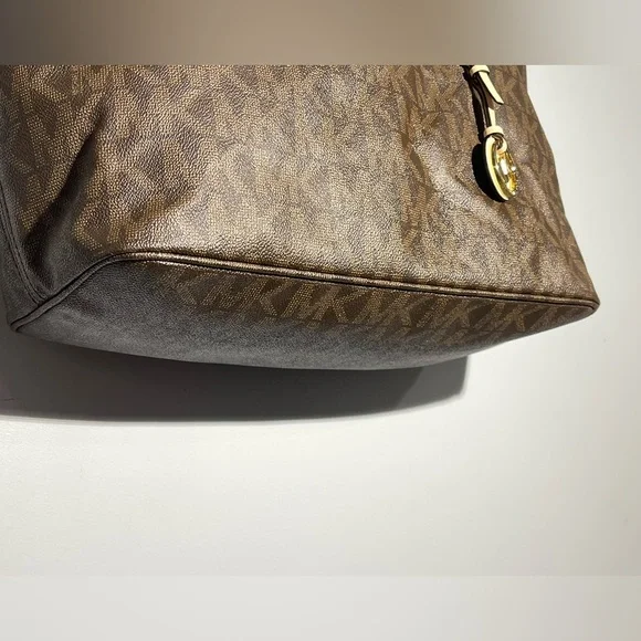 Michael Kors Brown and Cream Tote Bag - Picture 5 of 7